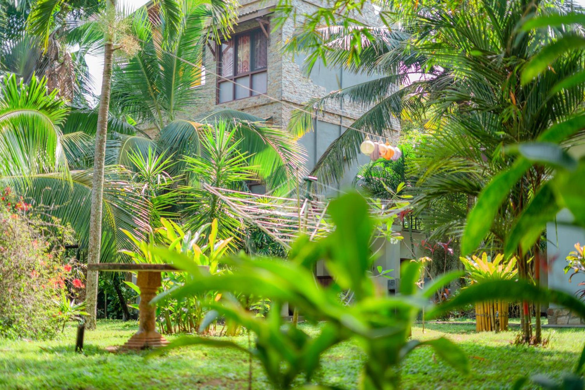 Villa Lanka Relax Hikkaduwa Exterior photo