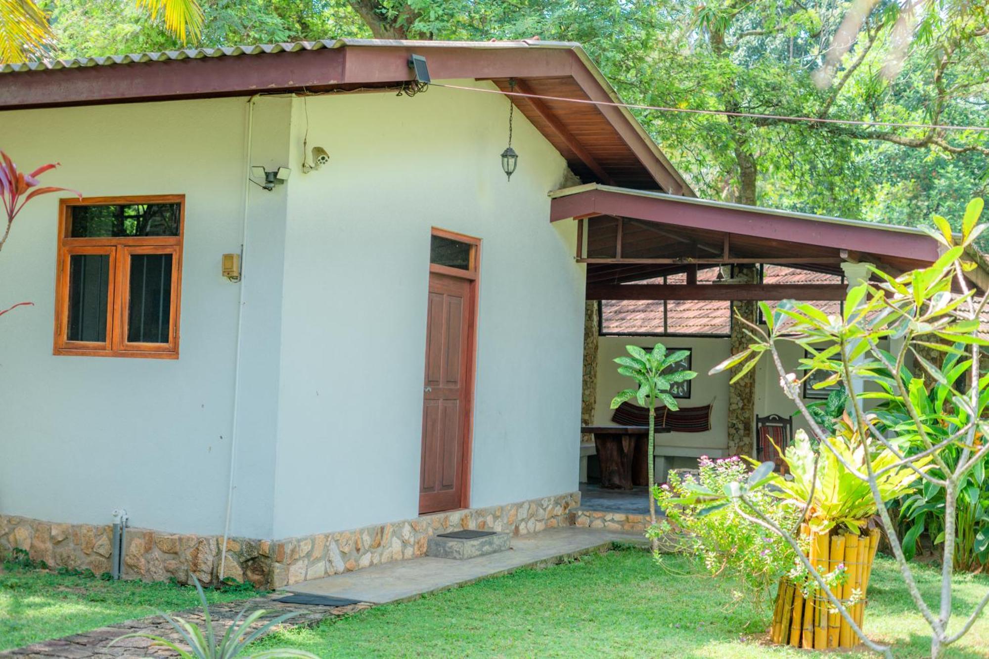 Villa Lanka Relax Hikkaduwa Exterior photo